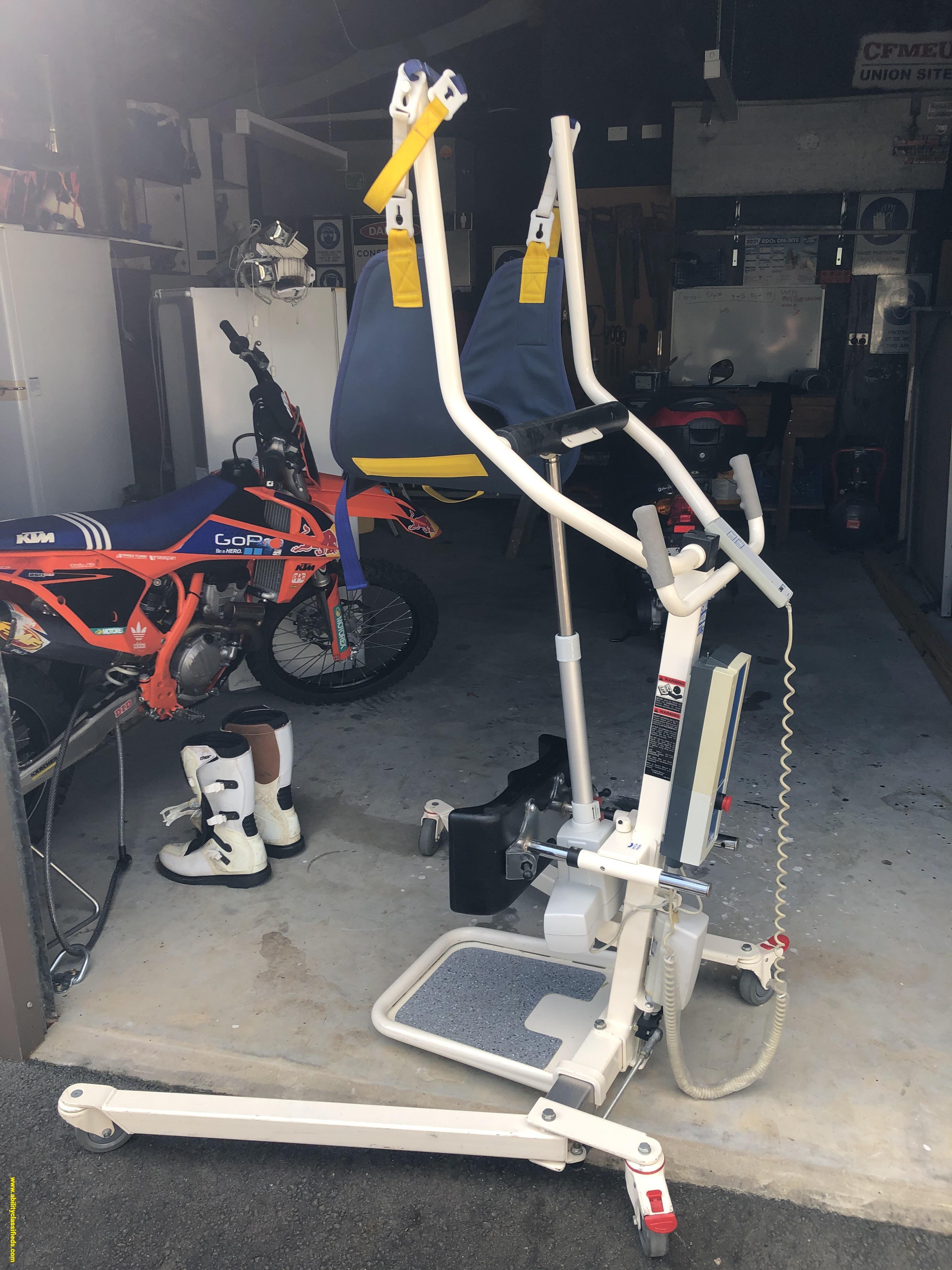 Patient hoist 