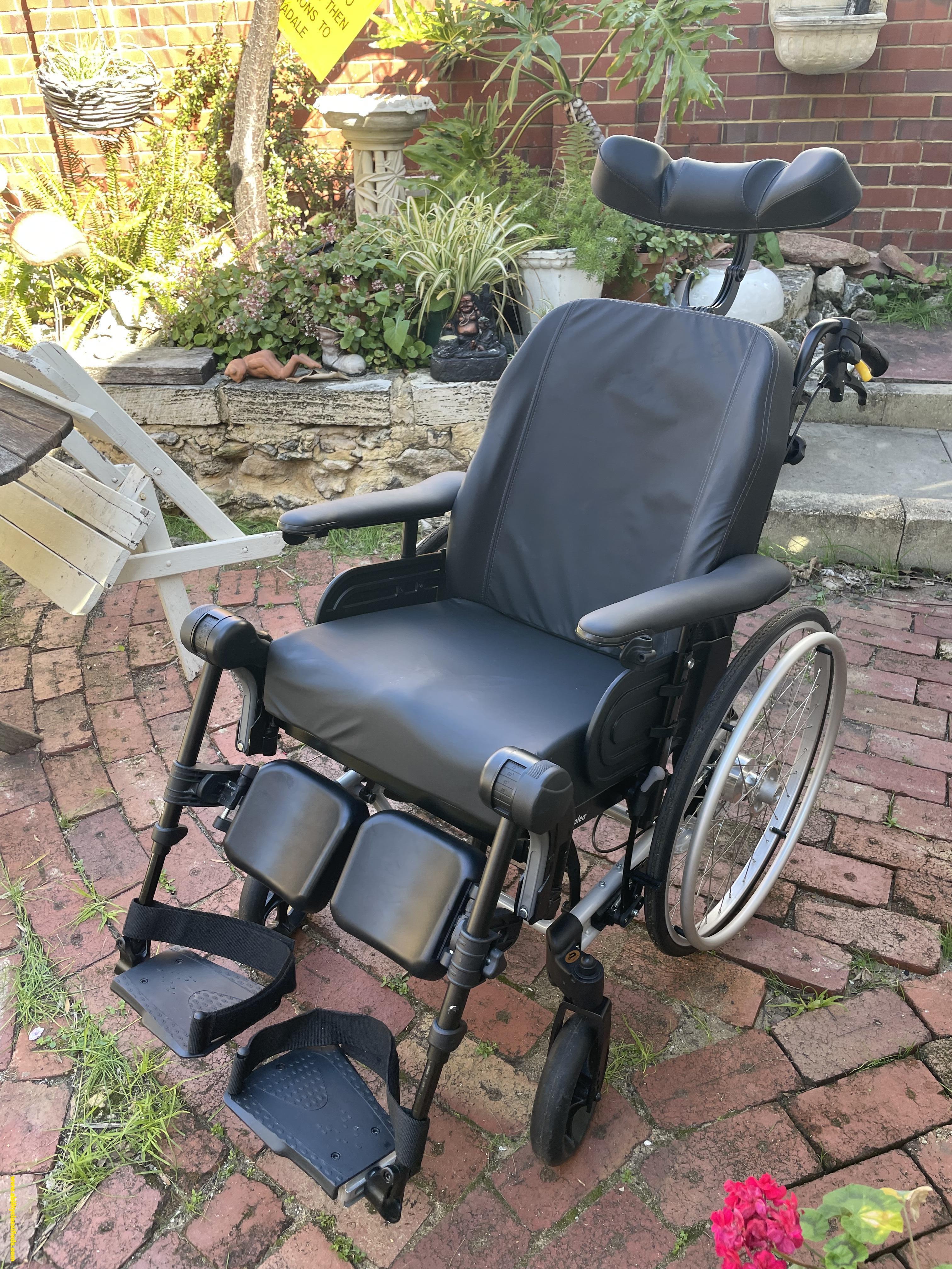 Rea Azalea wheelchair 18 inch 