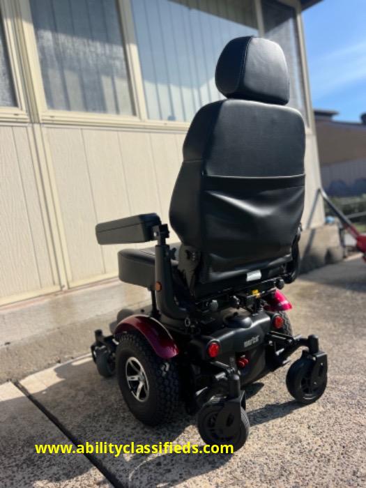 Merits maverick 12 - Red powered wheelchair