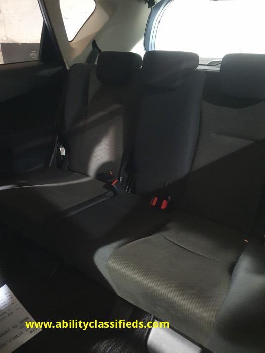 Toyota Ractis Auto.  With electronic front transfer seat and rear Crane - Image 15 of 19
