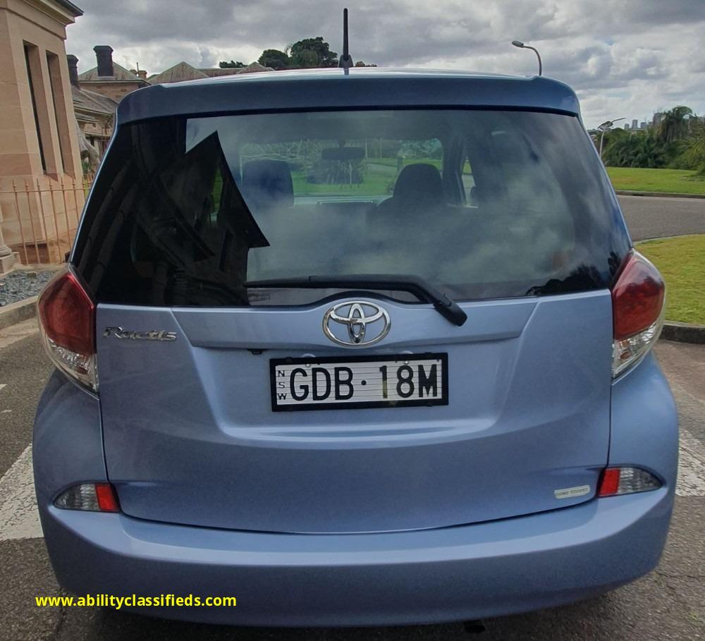 Toyota Ractis with Turney Transfer seat  - Image 6 of 19