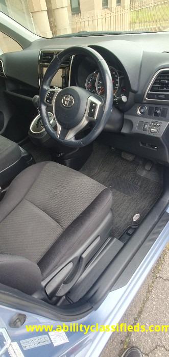 Toyota Ractis with Turney Transfer seat  - Image 9 of 19