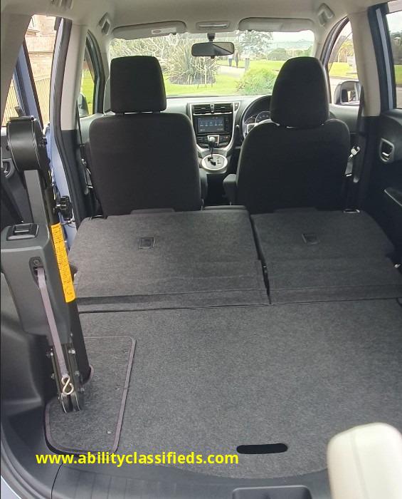 Toyota Ractis with Turney Transfer seat  - Image 18 of 19
